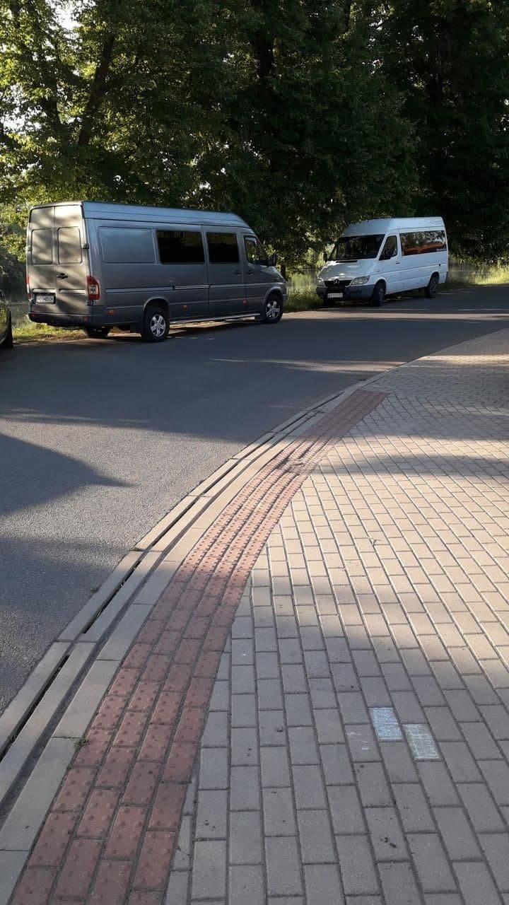 bus